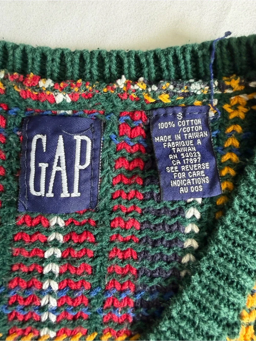 VTG 90s GAP Green Blue Red Holiday Tartan Plaid Knit Sweater Vest 100% Cotton